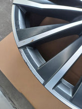 Load image into Gallery viewer, 1x Alufelge 20 Zoll 8.5" 5x112 40ET 14B0711490 VW Rim Wheel FEL7223337969bm