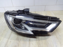 Load image into Gallery viewer, Frontscheinwerfer Audi A3 8V0941006E 90104557 Xenon Rechts Headlight