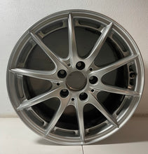Laden Sie das Bild in den Galerie-Viewer, 1x Alufelge 16 Zoll 7.5" 5x112 45ET Glanz Silber A2124014002 Mercedes-Benz W212 FEL8491889229rg