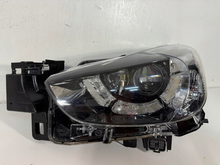 Frontscheinwerfer Mazda 2 D09K-51040 Full LED Links Scheinwerfer Headlight SCH4843346332pj