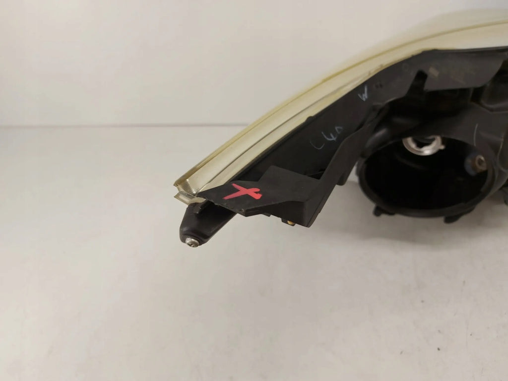 Frontscheinwerfer Toyota Avensis 85122000 Links Scheinwerfer Headlight SCH3951376704db