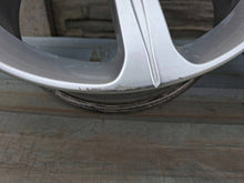 Load image into Gallery viewer, 4x Alufelge 17 Zoll 6.5" 5x112 44ET Silber A1774011200 Mercedes-Benz W177 FEL5236392352qw