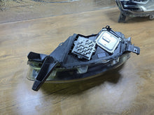 Laden Sie das Bild in den Galerie-Viewer, Frontscheinwerfer Renault Espace 260101765R Rechts Scheinwerfer Headlight SCH1739523525ln
