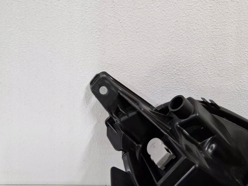 Frontscheinwerfer Peugeot 108 90144088 81150-0H150 Ein Stück (Rechts oder Links)