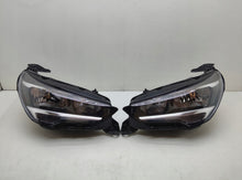 Laden Sie das Bild in den Galerie-Viewer, Frontscheinwerfer Opel Corsa F 39162649 Ein Satz Scheinwerfer Headlight SCH4017757067ry