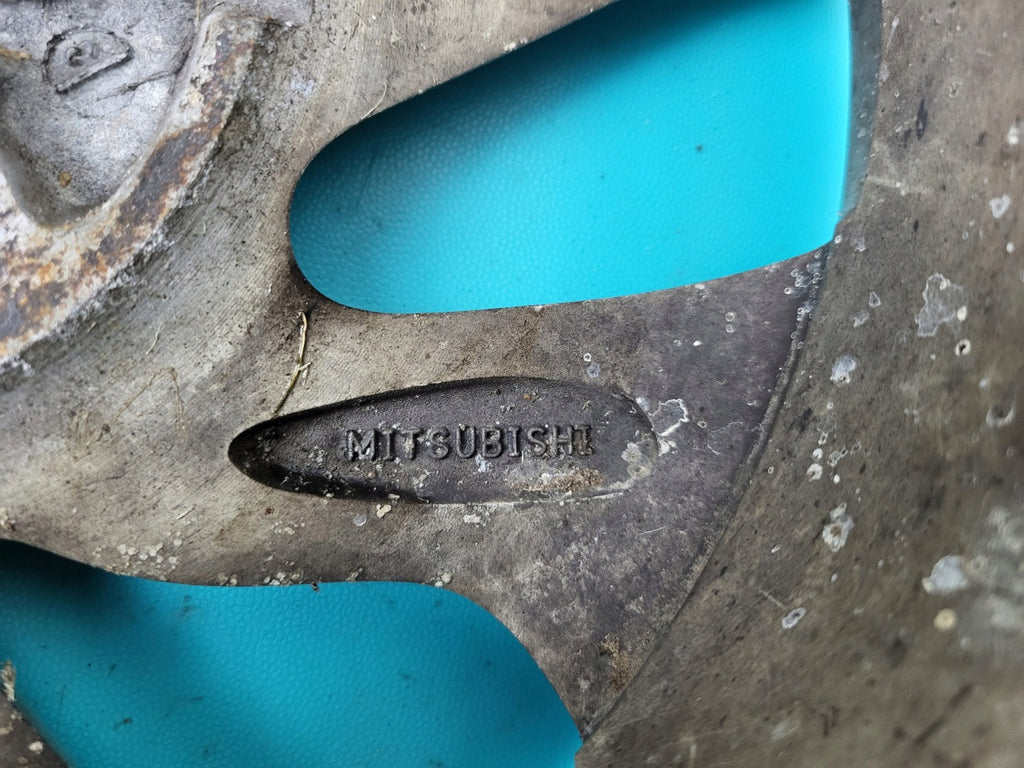 1x Alufelge 14 Zoll 4.5" 4x100 46ET Glanz Silber Mitsubishi Colt Rim Wheel FEL2243611225by