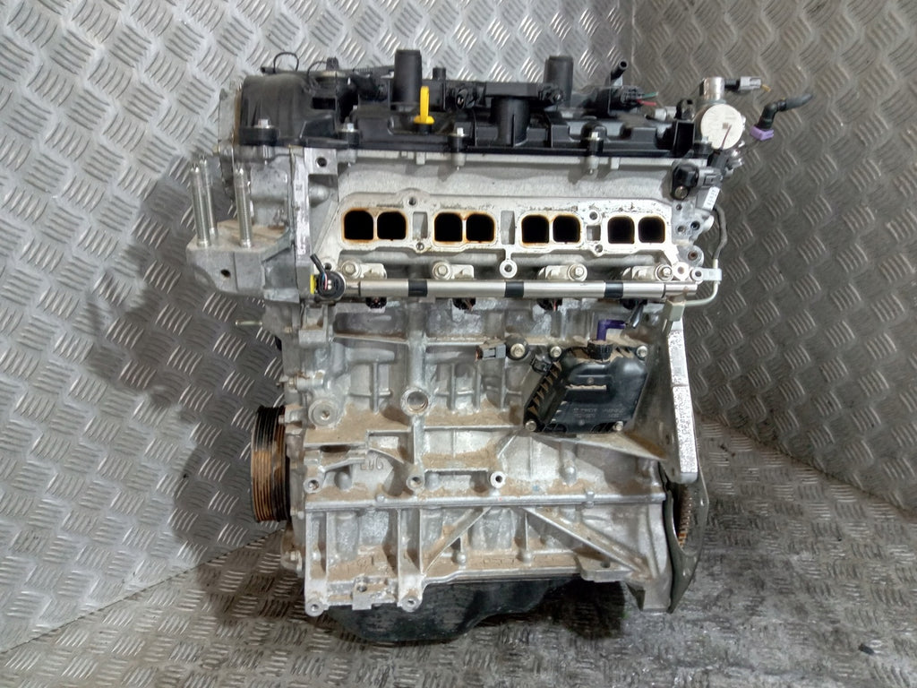 Motor Mazda 3 PE27 2.0 35TKm 2020 Benzin Engine Unkomplett