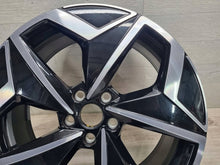 Laden Sie das Bild in den Galerie-Viewer, 1x Alufelge 19 Zoll 7.5" 5x112 50ET Glanz Schwarz 10A601025J VW Id.3 Rim Wheel FEL5860150077mf