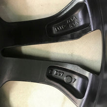 Laden Sie das Bild in den Galerie-Viewer, 1x Alufelge 18 Zoll 7.0&quot; 5x108 47 5ET Glanz Schwarz L1TC-H1A Ford Rim Wheel