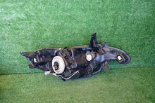 Load image into Gallery viewer, Frontscheinwerfer Peugeot 108 81150-0H150 Links Scheinwerfer Headlight SCH9620161538yy