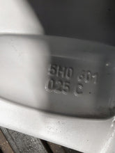 Load image into Gallery viewer, 1x Alufelge 17 Zoll 7.0" 5x112 51ET 5H0601025C VW Golf Rim Wheel FEL3485855781rh