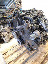 Load image into Gallery viewer, Motor Ford Transit H9FA 2.4 TDCI 140PS 101kW 200TKm Diesel Engine Komplett MOT7480375461mb