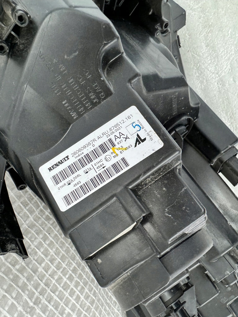 Frontscheinwerfer Dacia Duster 260609367R Links Scheinwerfer Headlight