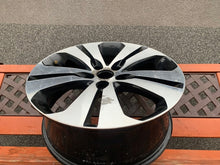 Load image into Gallery viewer, 1x Alufelge 18 Zoll 7.0" 5x114.3 40 5ET 529103V350 Kia Sportage Rim Wheel FEL1054327914zv