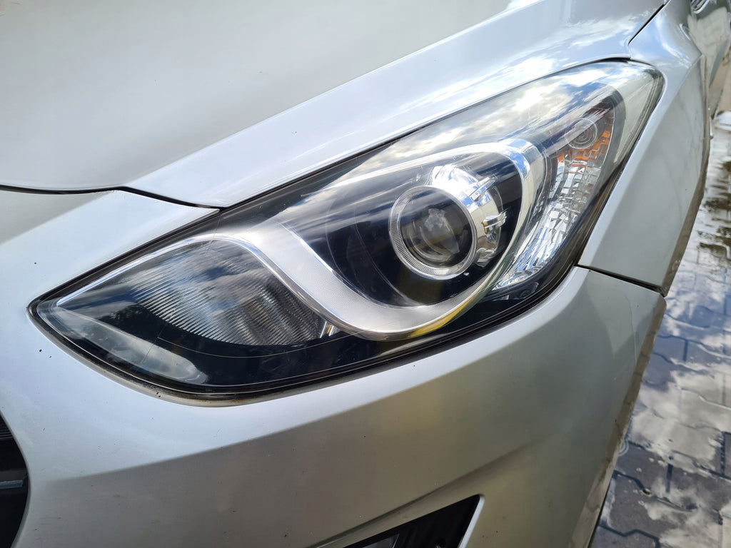 Frontscheinwerfer Hyundai I30 Links Scheinwerfer Headlight