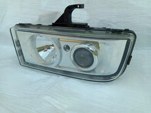 Laden Sie das Bild in den Galerie-Viewer, Frontscheinwerfer Mercedes-Benz A9408200961 Links Scheinwerfer Headlight SCH8517312004zd
