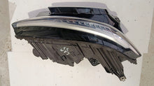 Laden Sie das Bild in den Galerie-Viewer, Frontscheinwerfer Audi E-Tron 85H941040 LED Rechts Scheinwerfer Headlight SCH4978099807ei