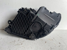 Load image into Gallery viewer, Frontscheinwerfer Mercedes-Benz W206 A2069066204 LED Rechts oder Links SCH7096150160hd