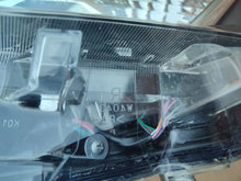 Load image into Gallery viewer, Frontscheinwerfer Toyota Rav 4 W4043R Full LED Rechts Scheinwerfer Headlight SCH5493866453js