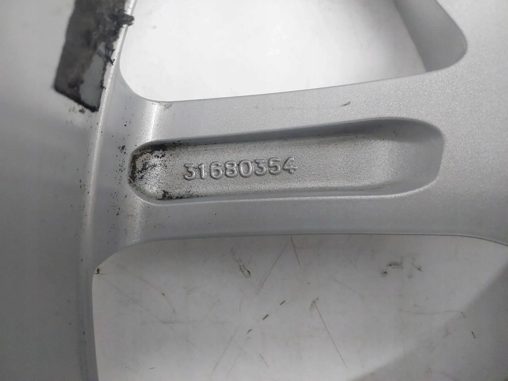 1x Alufelge 18 Zoll 7.5" 5x108 50,5ET Glanz Silber 31680354 Volvo Xc60 Xc40