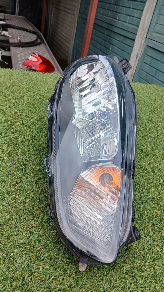 Frontscheinwerfer Ford Fiesta I C1BB-13W029-AJ Rechts Scheinwerfer Headlight SCH6313084941ku