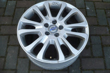 Laden Sie das Bild in den Galerie-Viewer, 1x Alufelge 18 Zoll 7.5" 5x108 55ET Glanz Silber 31201488 Volvo Xc60 Rim Wheel FEL6352002310mf