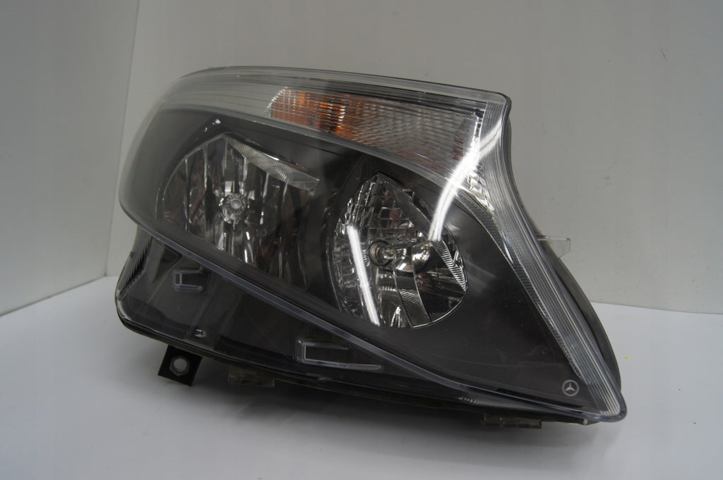 Frontscheinwerfer Mercedes-Benz Vito W447 A4479065900 Rechts Headlight SCH8813946784dg