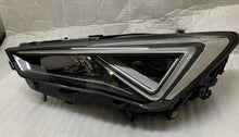 Laden Sie das Bild in den Galerie-Viewer, Frontscheinwerfer Seat Tarraco 5FJ941007G Full LED Links Scheinwerfer Headlight