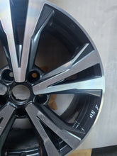 Load image into Gallery viewer, 1x Alufelge 18 Zoll 7.0" 5x114.3 40ET N878017 Nissan X Trail I Qashqai Rim Wheel FEL6064540120ma