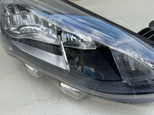 Laden Sie das Bild in den Galerie-Viewer, Frontscheinwerfer Ford Focus MX7B-13E14 Rechts Scheinwerfer Headlight