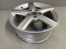 Laden Sie das Bild in den Galerie-Viewer, 1x Alufelge 15 Zoll 6.0&quot; 5x100 40ET 6R0071495B VW Polo 6r Rim Wheel