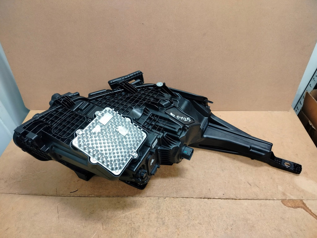 Frontscheinwerfer Land Rover Range V L460 M8E2-13W030-EM Full LED Links SCH4773684046rh