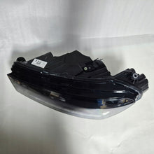 Laden Sie das Bild in den Galerie-Viewer, Frontscheinwerfer Skoda Fabia I 6VB941015 Links Scheinwerfer Headlight SCH6714256114kc