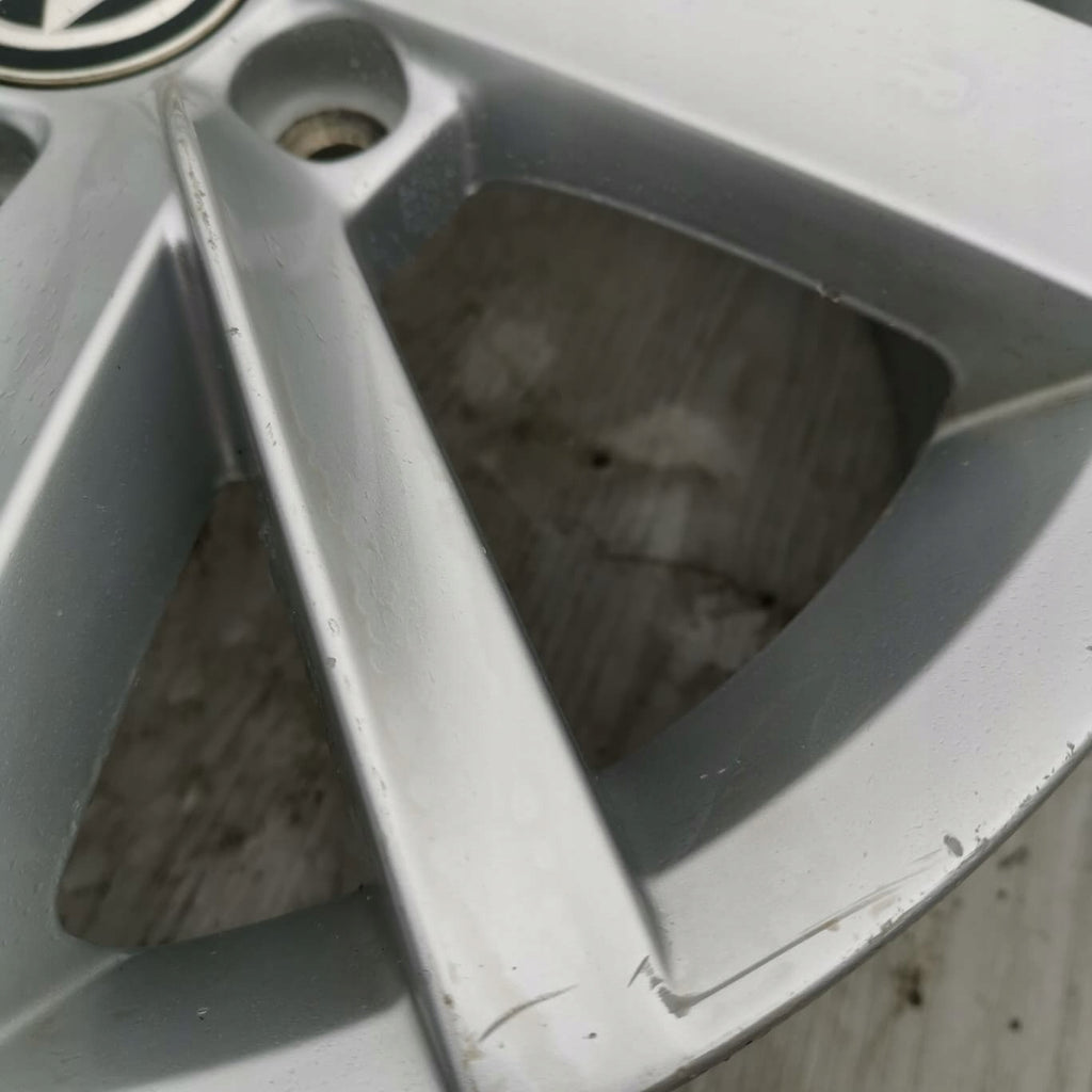 1x Alufelge 16 Zoll 6.5" 5x112 46ET Glanz Silber 5H0071496 VW Golf Viii FEL9412385751dx