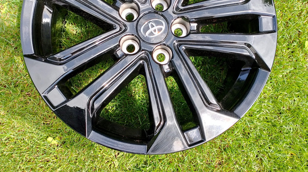 1x Alufelge 18 Zoll 7.0" 5x114.3 Toyota Rav 4 Rim Wheel FEL1809496375jv