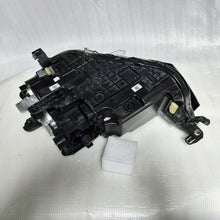 Load image into Gallery viewer, Frontscheinwerfer VW T-Roc 2GA941036AF Rechts Scheinwerfer Headlight SCH1090621144lb