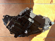 Laden Sie das Bild in den Galerie-Viewer, Frontscheinwerfer BMW 5A798D3 LED Ein Stück (Rechts oder Links) Headlight SCH9446209050dc