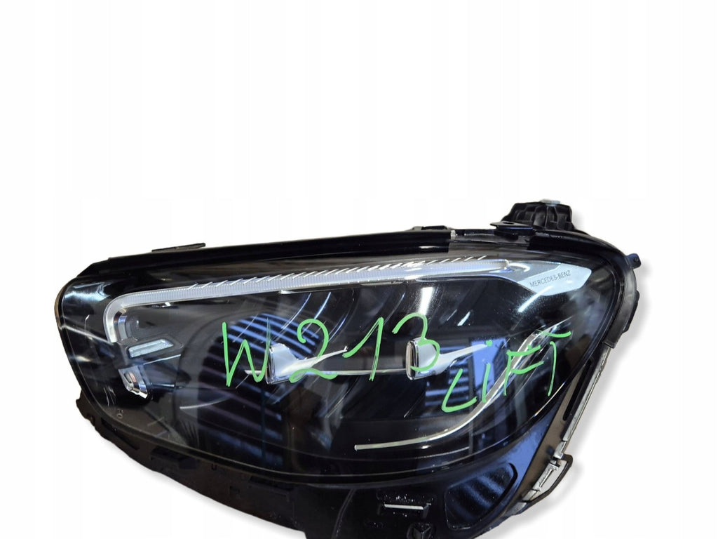 Frontscheinwerfer Mercedes-Benz W213 1904232341 Rechts Scheinwerfer Headlight SCH7816912029je
