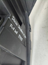 Laden Sie das Bild in den Galerie-Viewer, Frontscheinwerfer Dacia Sandero III Logan Jogger 260107978R Full LED Rechts