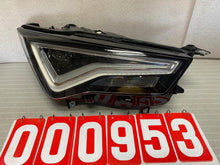 Laden Sie das Bild in den Galerie-Viewer, Frontscheinwerfer Seat Ateca 576941032C LED Rechts Scheinwerfer Headlight