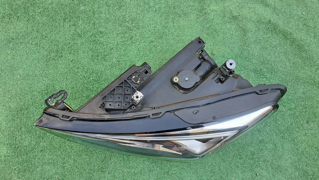 Frontscheinwerfer Seat Leon 5FB941007F Links Scheinwerfer Headlight