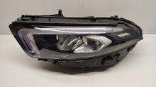 Laden Sie das Bild in den Galerie-Viewer, Frontscheinwerfer Mercedes-Benz A1779063705 LED Links Scheinwerfer Headlight