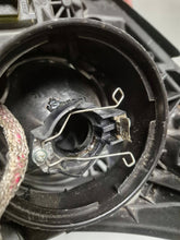 Laden Sie das Bild in den Galerie-Viewer, Frontscheinwerfer Toyota Avensis ZWW1819 Xenon Rechts Scheinwerfer Headlight SCH9567107966lb