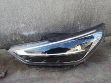 Laden Sie das Bild in den Galerie-Viewer, Frontscheinwerfer Hyundai I30 92101-G4600 Links Scheinwerfer Headlight SCH3550416354ot