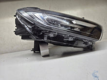 Laden Sie das Bild in den Galerie-Viewer, Frontscheinwerfer Ford Tourneo Connect Rechts Scheinwerfer Headlight SCH9238498182wn
