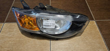 Laden Sie das Bild in den Galerie-Viewer, Frontscheinwerfer Mitsubishi Colt VI Rechts Scheinwerfer Headlight