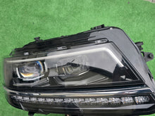 Laden Sie das Bild in den Galerie-Viewer, Frontscheinwerfer VW Tiguan 5NB941082E Full LED Rechts Scheinwerfer Headlight SCH1577057878vm