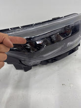 Load image into Gallery viewer, Frontscheinwerfer Kia Stonic 92102-H8 00243646 Full LED Rechts Headlight