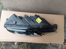 Laden Sie das Bild in den Galerie-Viewer, Frontscheinwerfer Skoda Octavia III 5E1941015D Full LED Ein Satz Headlight SCH2156391405fi