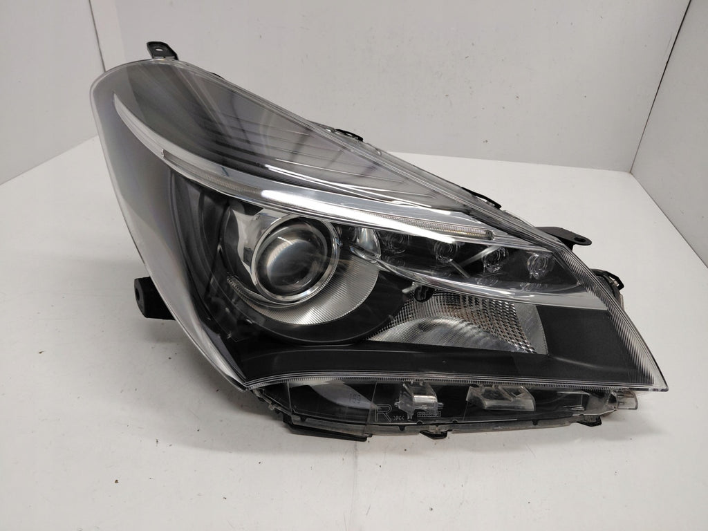 Frontscheinwerfer Toyota Yaris LED Rechts Scheinwerfer Headlight SCH9113857345na